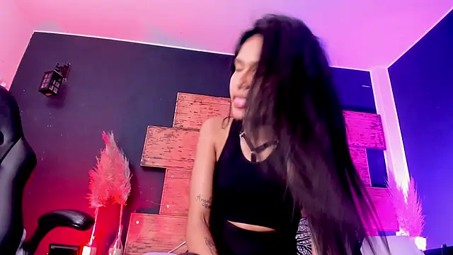 Fernanda liie  online show from March 2025 06:59:02 PM