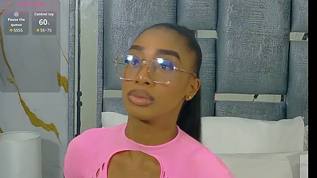 Snapshot of Angelesmith1 chatting on February 2026 08:06:01 PM Angelesmith1 online show from February 2026 08:06:01 PM