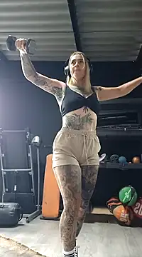 Snapshot of Sara_Valkyri chatting on March 2025 06:22:01 PM Sara Valkyri online show from March 2025 06:22:01 PM