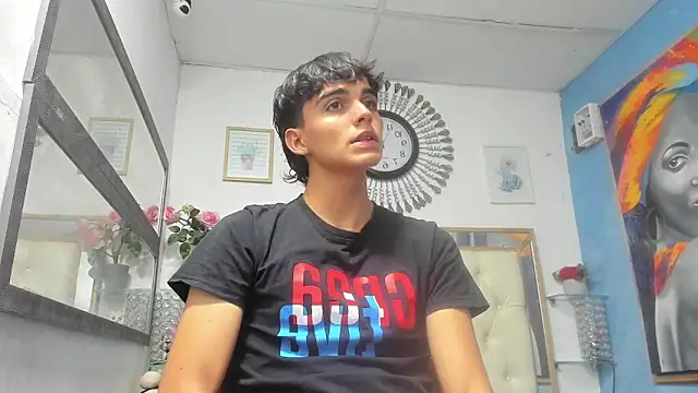 heiker  online show from March 2025 05:54:02 AM