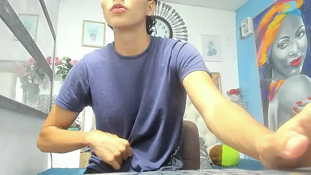 heiker  online show from March 2025 02:47:02 AM