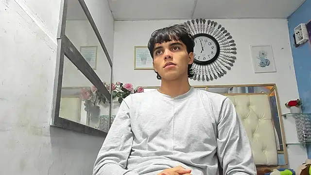 heiker  online show from March 2025 02:46:01 AM