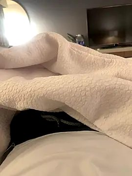 lucas grass online show from October 2025 03:14:01 AM