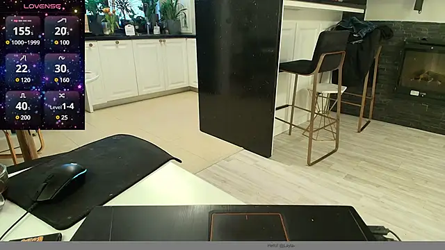 Layla- online show from February 2025 09:21:02 AM