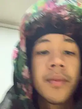 Snapshot of chillcol chatting on March 2025 02:19:01 AM chillcol online show from March 2025 02:19:01 AM