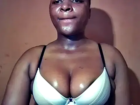 sexyhips2001 online show from October 2025 11:02:01 PM