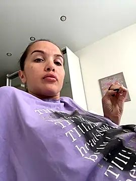 Beverly Hilll online show from September 2025 02:05:02 PM