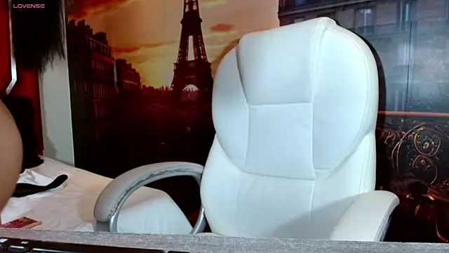 Gabi Prince online show from October 2025 07:48:02 PM