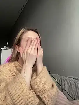 amorearte m online show from March 2025 01:06:02 PM