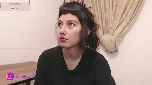 Laury uri online show from February 2026 11:55:02 PM