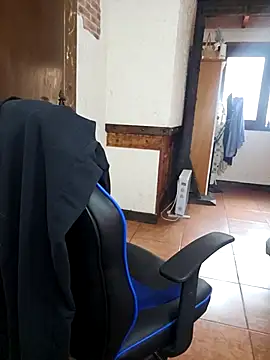 Melody73 online show from March 2026 05:18:02 PM