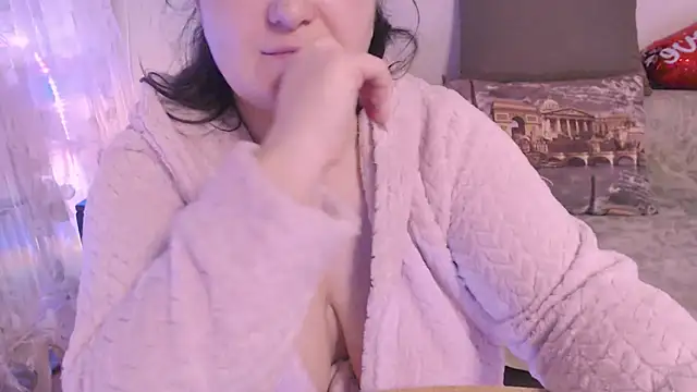 SoftLia online show from March 2025 03:20:01 PM