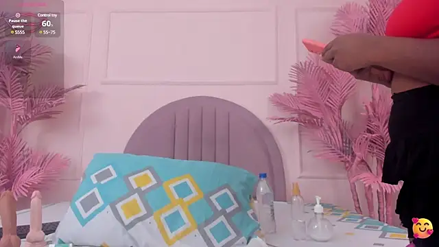 Hanaahquinn online show from March 2025 11:42:02 AM