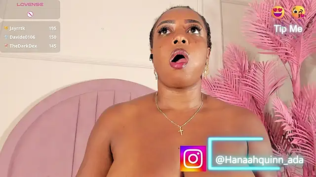 Snapshot of Hanaahquinn chatting on February 2026 11:44:01 PM Hanaahquinn online show from February 2026 11:44:01 PM