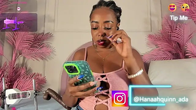 Snapshot of Hanaahquinn chatting on February 2026 11:43:02 AM Hanaahquinn online show from February 2026 11:43:02 AM