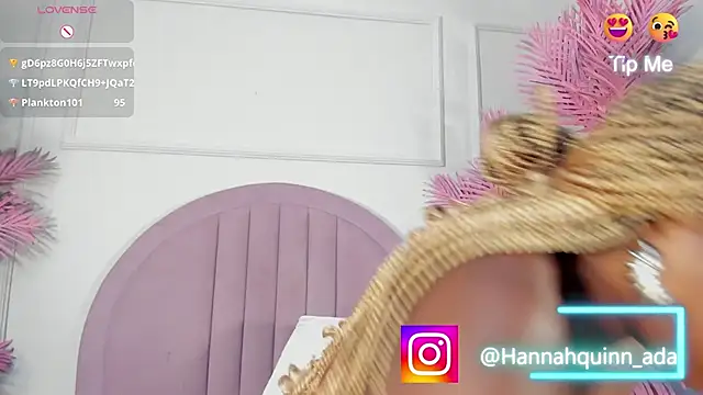 Snapshot of Hanaahquinn chatting on February 2026 11:50:02 PM Hanaahquinn online show from February 2026 11:50:02 PM