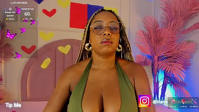 Hanaahquinn online show from July 2026 11:36:01 AM