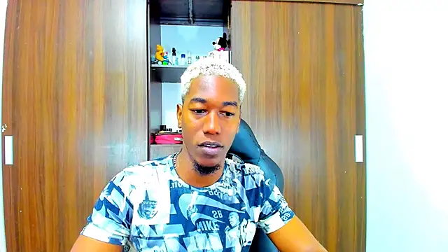 Dreamastercum  online show from October 2025 01:53:02 PM