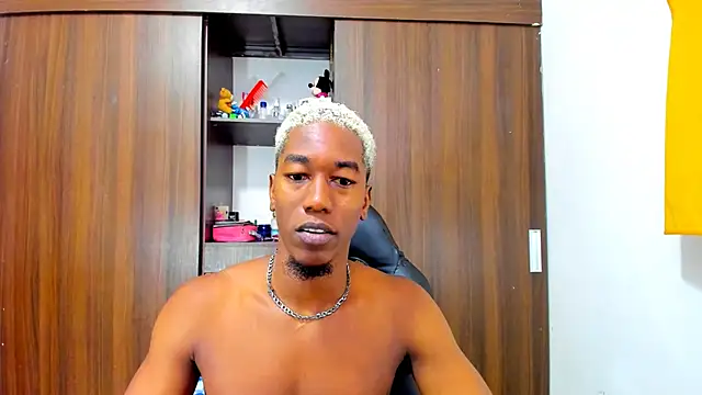 Dreamastercum  online show from October 2025 01:22:01 PM