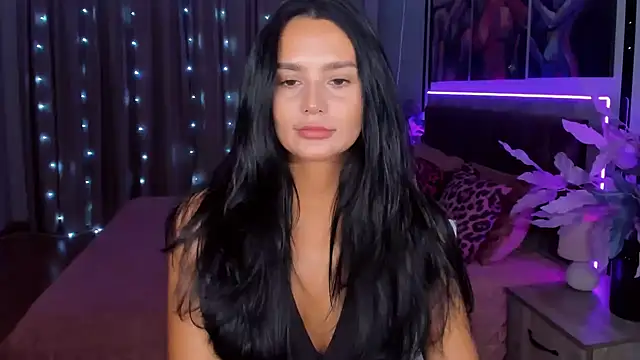 Snapshot of DanaSincere chatting on March 2025 03:26:01 AM DanaSincere online show from March 2025 03:26:01 AM