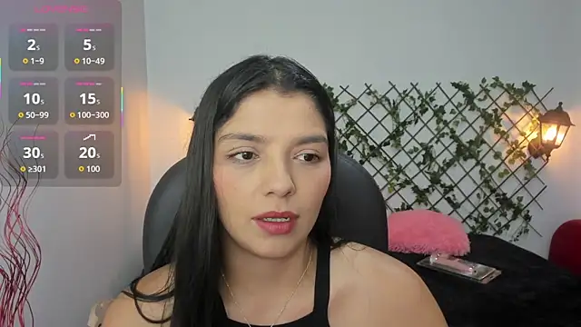 issa  nassar online show from October 2025 01:59:02 PM