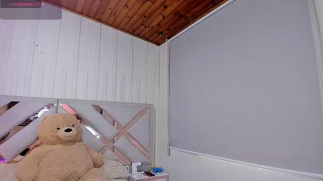 CRAZY-BOY99 online show from March 2025 12:01:02 PM