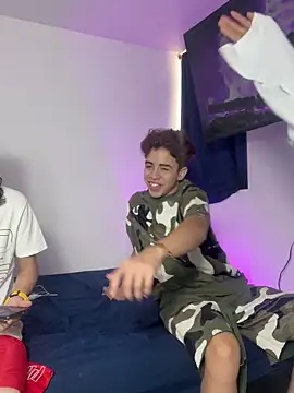 Miguel bigcock online show from October 2025 08:19:01 PM