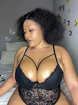 Snapshot of CuteSexyBoobz chatting on May 2026 08:39:01 PM CuteSexyBoobz online show from May 2026 08:39:01 PM