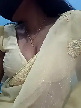 Sexyradha  online show from March 2026 04:35:01 PM