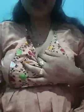 Snapshot of Sexyradha_ chatting on July 2026 08:57:02 PM Sexyradha online show from July 2026 08:57:02 PM