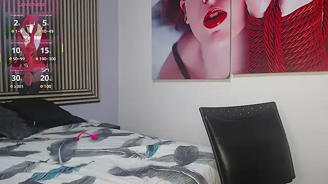 LorenaJoness online show from November 2025 01:43:03 PM