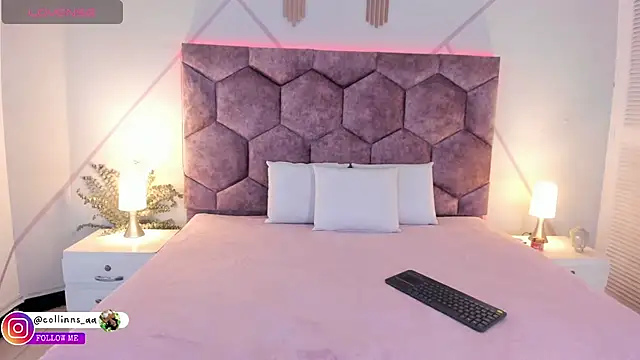 aurora collinss  online show from February 2026 12:37:02 PM