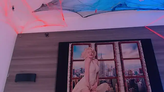 SashaNova online show from October 2025 06:02:02 AM