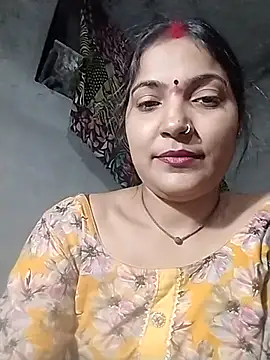 Maidangirl online show from October 2025 04:05:01 PM