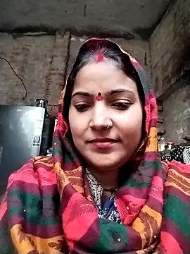 Maidangirl online show from November 2025 04:05:01 AM