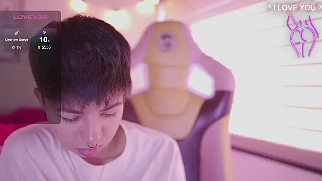 tommy blue online show from February 2026 03:01:01 PM