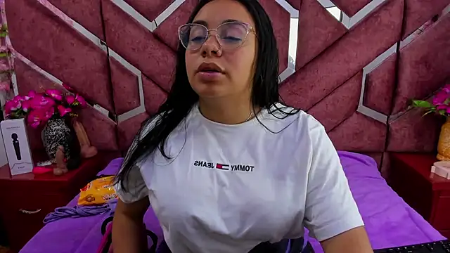  Violeta 18 online show from November 2025 03:20:01 AM