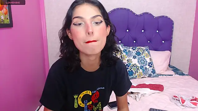 Snapshot of Emilly_Copers chatting on March 2025 05:38:02 PM Emilly Copers online show from March 2025 05:38:02 PM