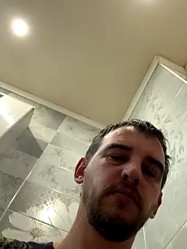 Maxpeins online show from December 2025 11:03:02 AM