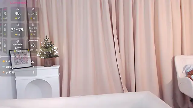 honey113 online show from November 2025 02:54:01 PM