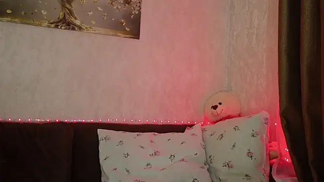 Snapshot of Anya-Sweet chatting on November 2025 03:56:02 PM Anya-Sweet online show from November 2025 03:56:02 PM