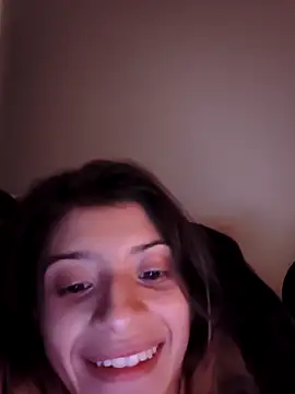 KratosAfroditacs online show from April 2026 07:49:01 AM