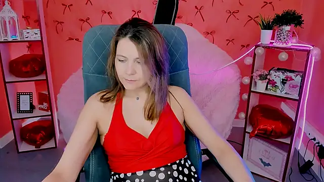 Snapshot of NicoleHitman chatting on February 2026 09:19:01 AM NicoleHitman online show from February 2026 09:19:01 AM