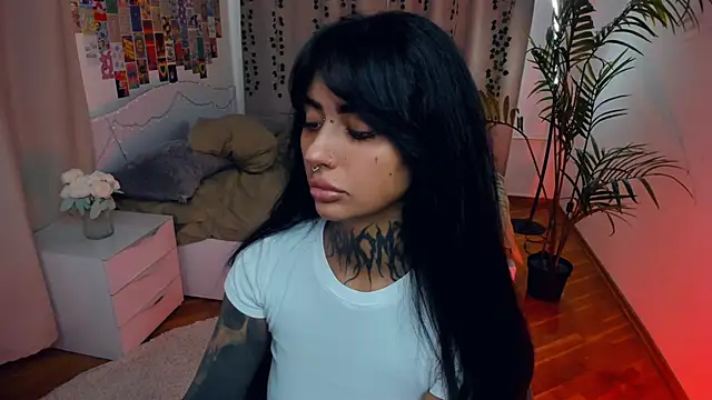 CharimgSabrina online show from February 2026 07:51:01 AM