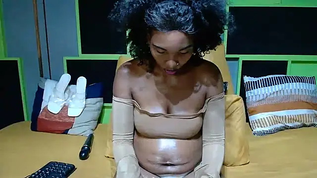 DarkSultryxxxx online show from January 2026 02:21:02 PM