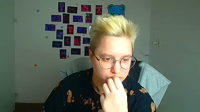 Bella Swannn online show from March 2026 12:19:02 PM