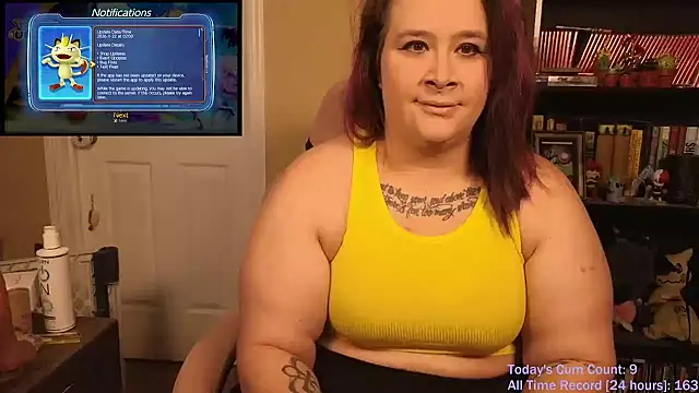 Snapshot of VioletNova chatting on February 2026 01:52:01 PM VioletNova online show from February 2026 01:52:01 PM