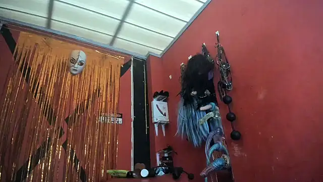 emma morgan 1 online show from November 2025 11:33:02 AM