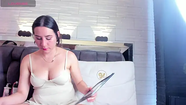 Snapshot of jade_heartt chatting on February 2026 07:15:01 PM jade heartt online show from February 2026 07:15:01 PM