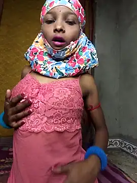 Cutesoma01 online show from April 2026 10:44:01 PM